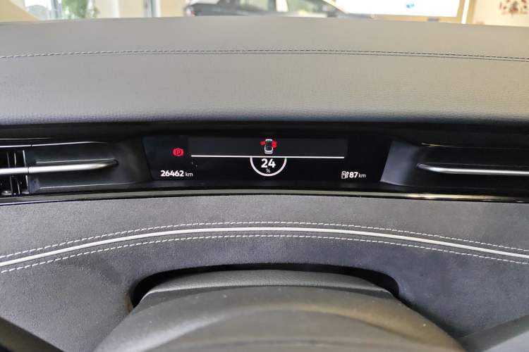 Used Volkswagen ID.7 VIZZION 2024 PRO Model Instrument Cluster