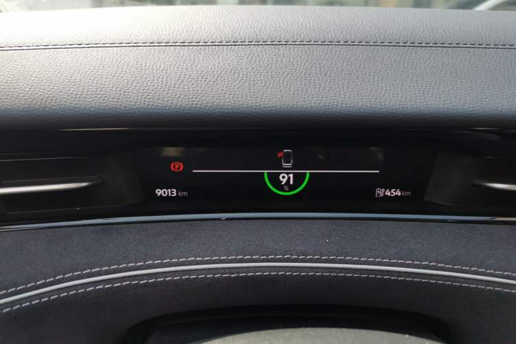 Used Volkswagen ID.7 VIZZION 2024 First Edition Instrument Cluster