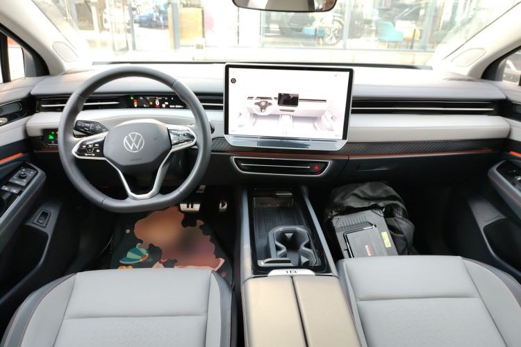 Used Volkswagen ID.7 VIZZION 2024 AIR model Interior 2