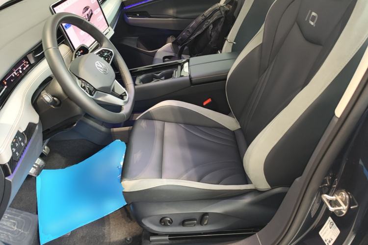 Used Volkswagen ID.7 VIZZION 2024 AIR model Left Front Seat