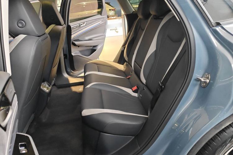 Used Volkswagen ID.7 VIZZION 2024 PRO Model Left Rear Seat