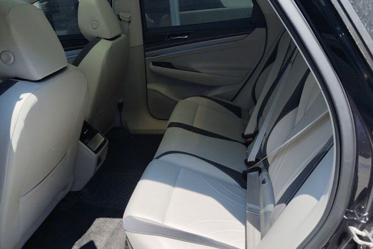 Used Volkswagen ID.7 VIZZION 2024 First Edition Left Rear Seat