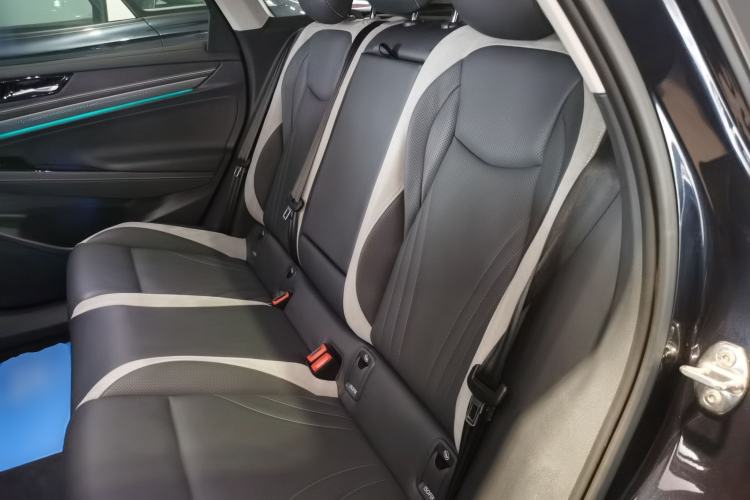 Used Volkswagen ID.7 VIZZION 2024 PRO Model Left Rear Seat