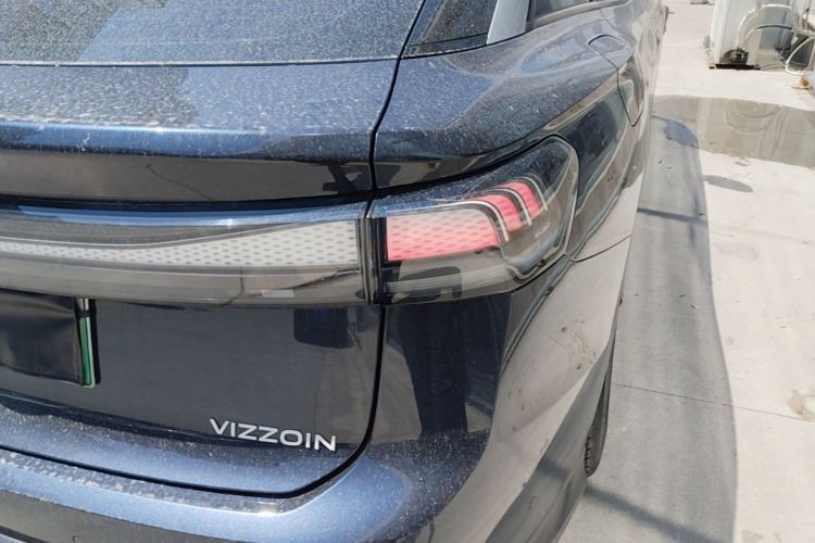 Used Volkswagen ID.7 VIZZION 2024 First Edition Right Rear Taillight