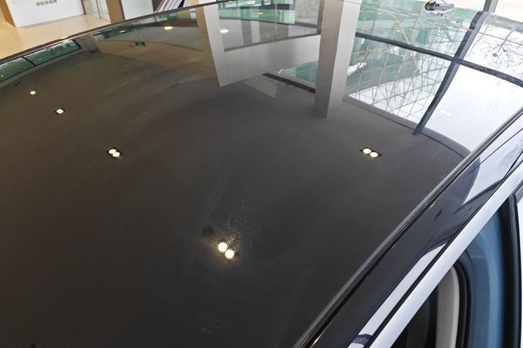Used Volkswagen ID.7 VIZZION 2024 PRO Model Roof