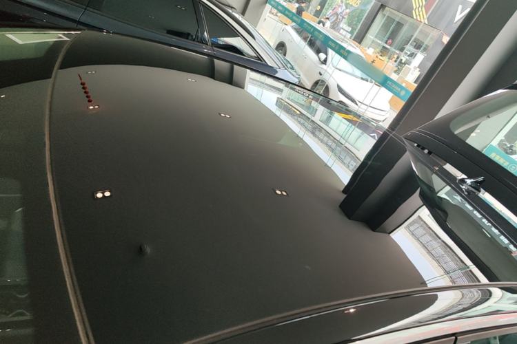 Used Volkswagen ID.7 VIZZION 2024 AIR model Roof
