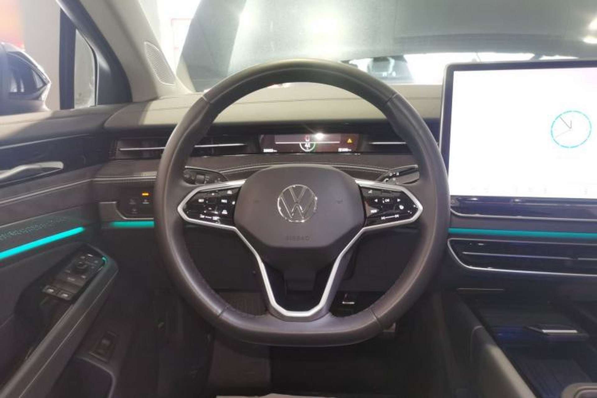 Used Volkswagen ID.7 VIZZION 2024 PRO Model Steering Wheel