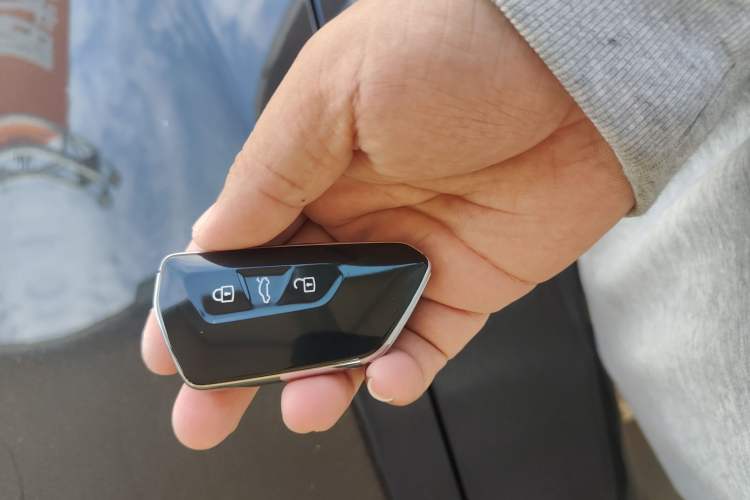 Used Volkswagen ID.7 VIZZION 2024 First Edition Vehicle Key