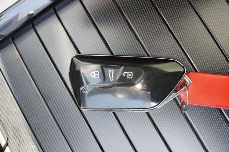 Used Volkswagen ID.7 VIZZION 2024 First Edition Vehicle Key