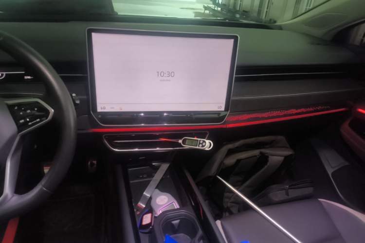Used Volkswagen ID.7 VIZZION 2024 PRO Model Audio And AC Panel