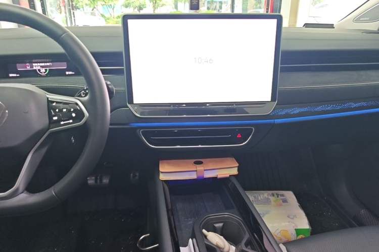 Used Volkswagen ID.7 VIZZION 2024 PRO Model Audio And AC Panel