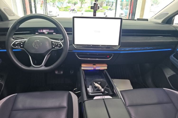 Used Volkswagen ID.7 VIZZION 2024 PRO Model Center Console