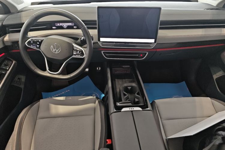 Used Volkswagen ID.7 VIZZION 2024 AIR model Center Console