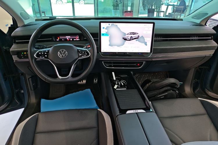 Used Volkswagen ID.7 VIZZION 2024 PRO Model Center Console
