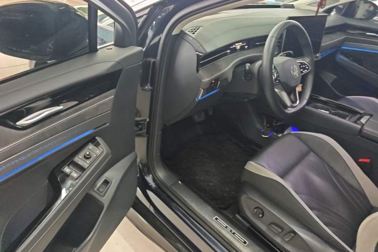 Used Volkswagen ID.7 VIZZION 2024 PRO Model Driver Seat