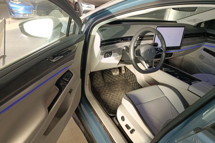 Used Volkswagen ID.7 VIZZION 2024 First Edition Driver Seat
