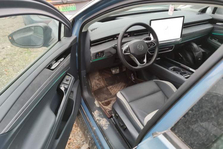 Used Volkswagen ID.7 VIZZION 2024 First Edition Driver Seat