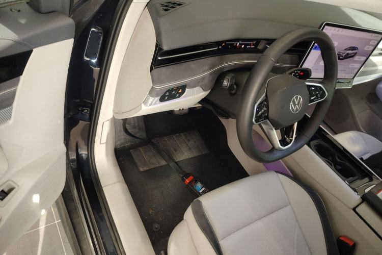 Used Volkswagen ID.7 VIZZION 2024 First Edition Driver Seat