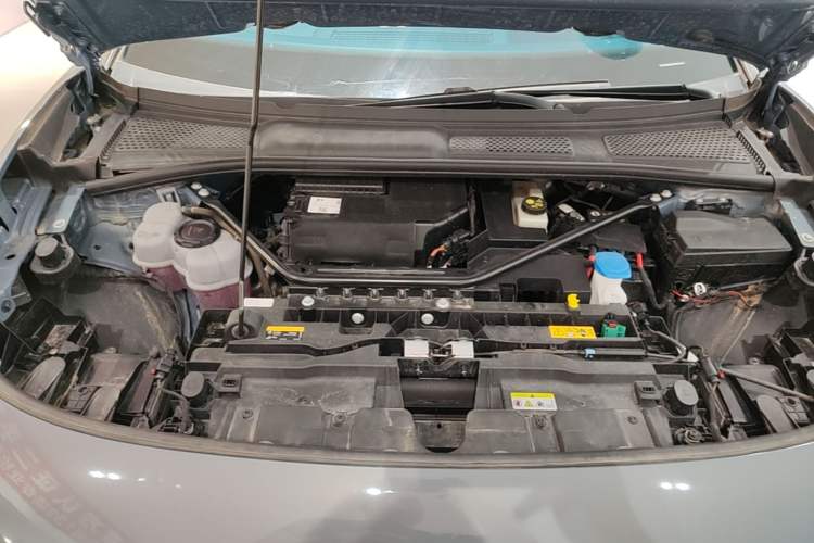 Used Volkswagen ID.7 VIZZION 2024 AIR model Engine Bay