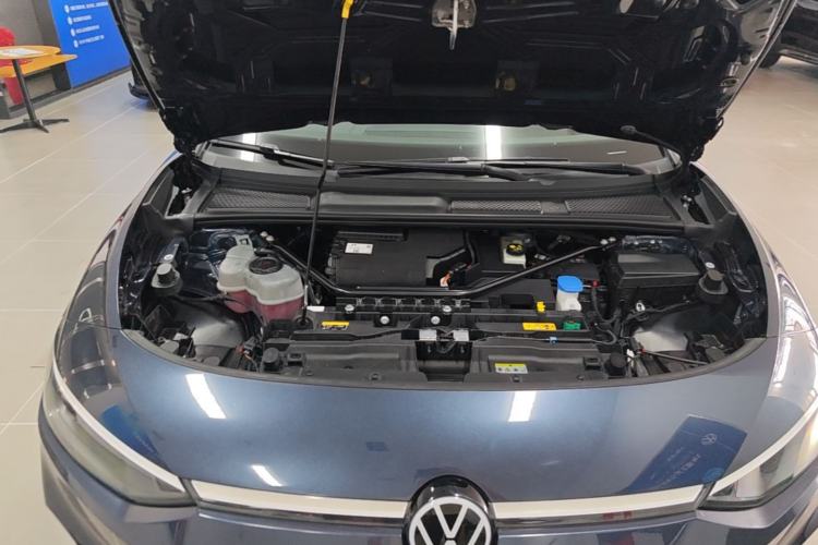 Used Volkswagen ID.7 VIZZION 2024 AIR model Engine Bay
