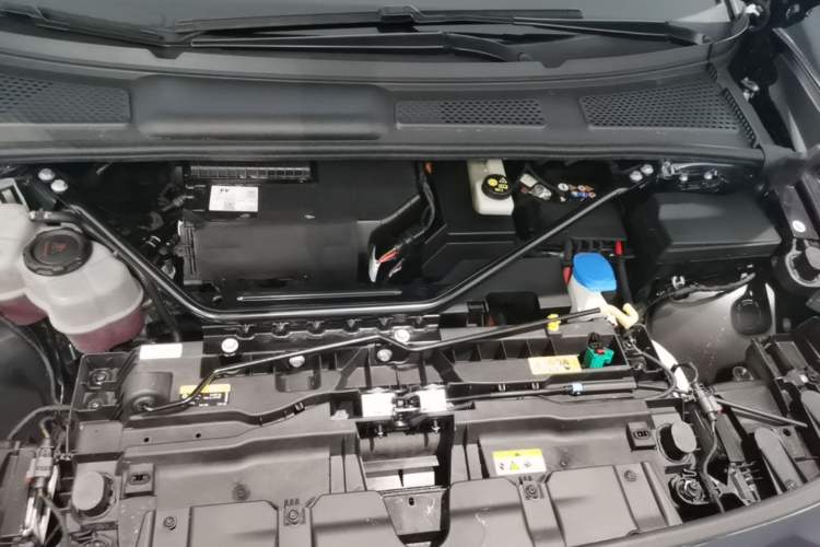 Used Volkswagen ID.7 VIZZION 2024 AIR model Engine Bay