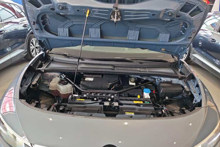 Used Volkswagen ID.7 VIZZION 2024 PRO Model Engine Bay