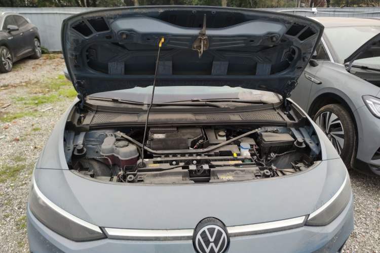 Used Volkswagen ID.7 VIZZION 2024 AIR model Engine Bay