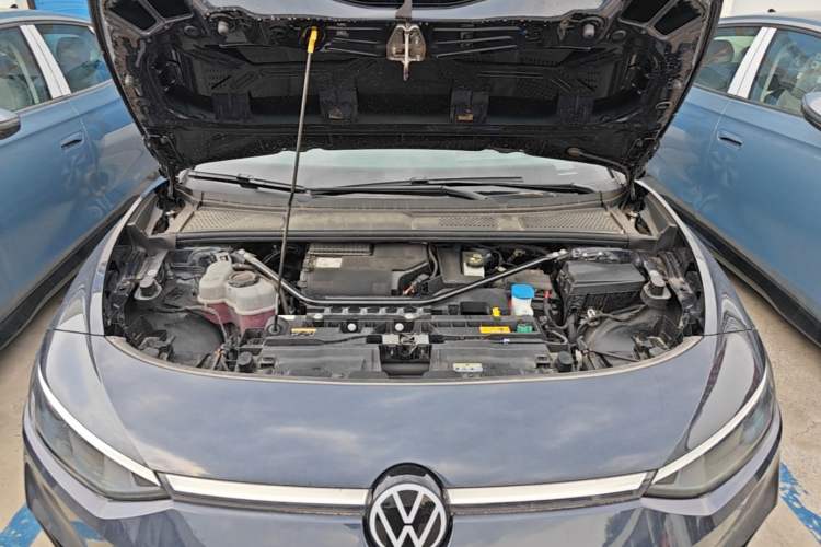 Used Volkswagen ID.7 VIZZION 2024 AIR model Engine Bay