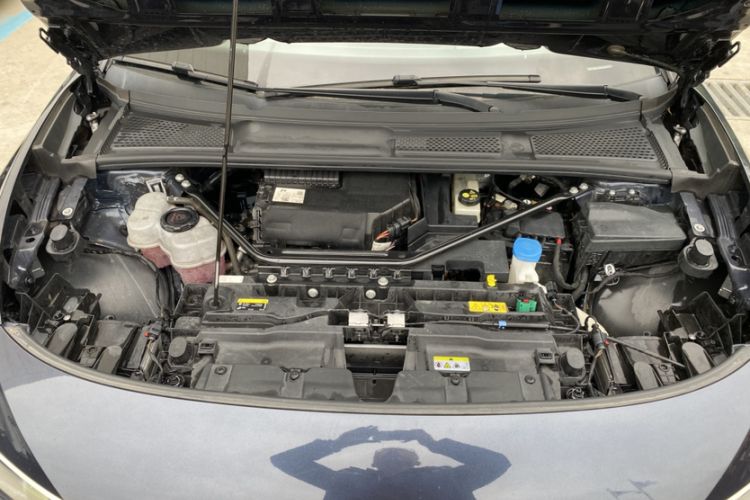 Used Volkswagen ID.7 VIZZION 2024 AIR model Engine Bay
