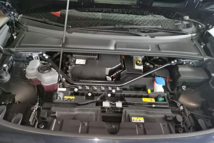 Used Volkswagen ID.7 VIZZION 2024 AIR model Engine Bay