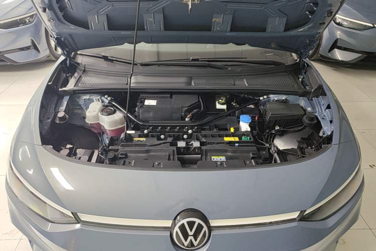 Used Volkswagen ID.7 VIZZION 2024 PRO Model Engine Bay
