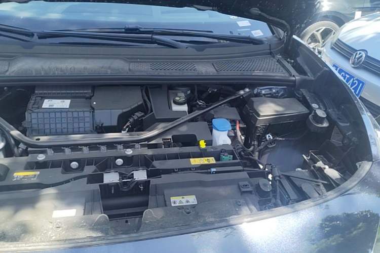 Used Volkswagen ID.7 VIZZION 2024 PRO Model Engine Bay Left