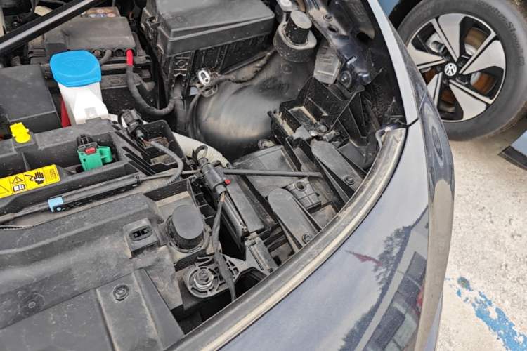 Used Volkswagen ID.7 VIZZION 2024 AIR model Engine Bay Left
