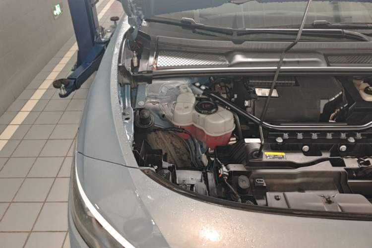 Used Volkswagen ID.7 VIZZION 2024 AIR model Engine Bay Right