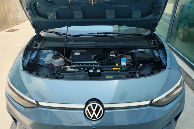 Used Volkswagen ID.7 VIZZION 2024 AIR model Engine Bay