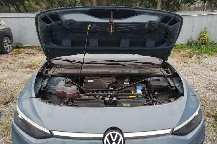 Used Volkswagen ID.7 VIZZION 2024 AIR model Engine Bay