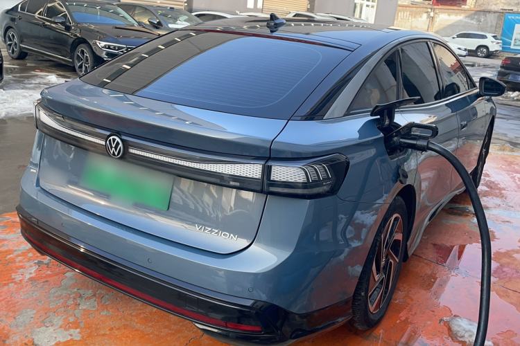 Used Volkswagen ID.7 VIZZION 2024 PRO Model Exterior 2