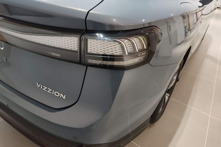 Used Volkswagen ID.7 VIZZION 2024 AIR model Exterior 3