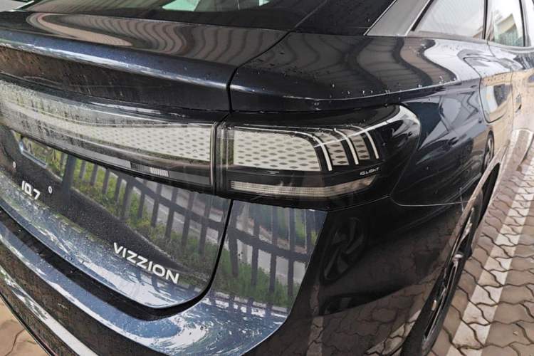 Used Volkswagen ID.7 VIZZION 2024 PRO Model Exterior 3