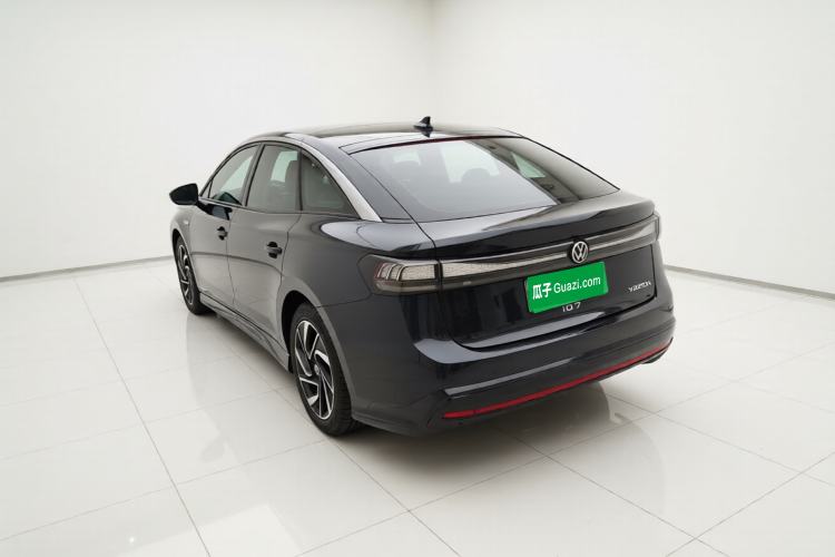 Used Volkswagen ID.7 VIZZION 2024 PRO Model Exterior 3
