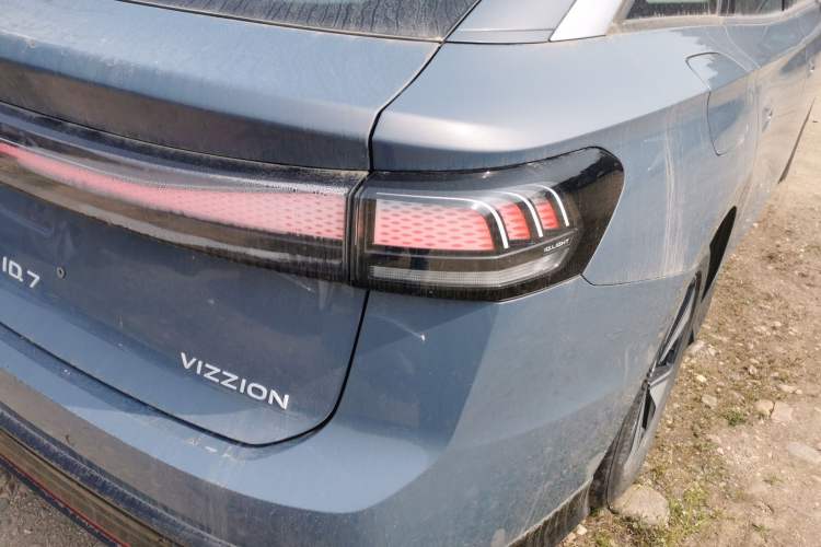 Used Volkswagen ID.7 VIZZION 2024 AIR model Exterior 3