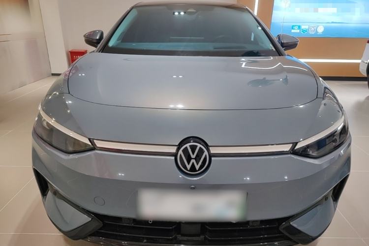 Used Volkswagen ID.7 VIZZION 2024 AIR model Front