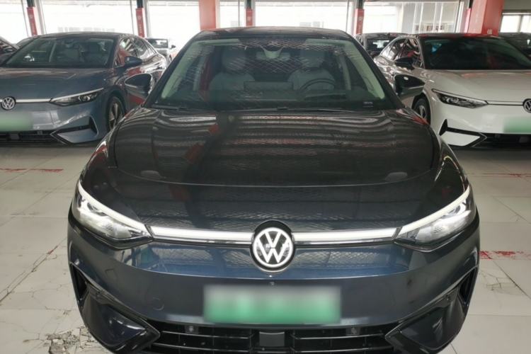 Used Volkswagen ID.7 VIZZION 2024 AIR model Front