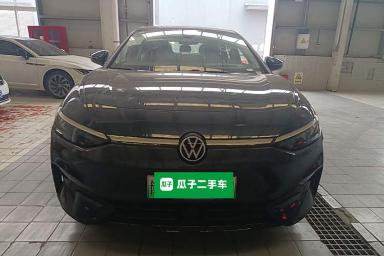 Used Volkswagen ID.7 VIZZION 2024 PRO Model Front