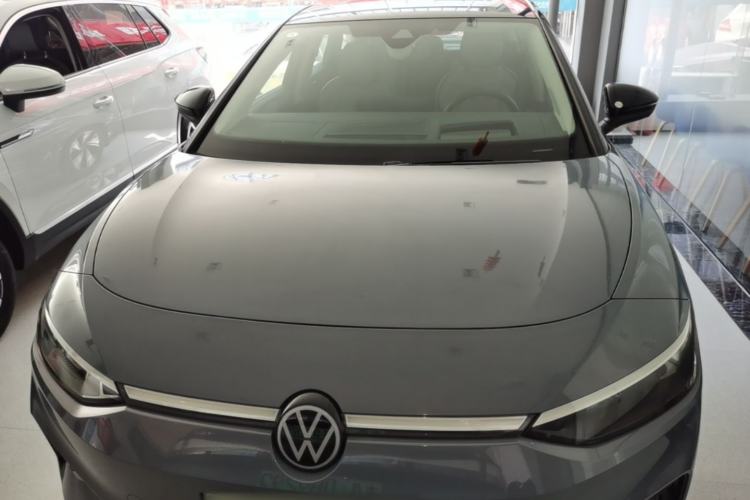 Used Volkswagen ID.7 VIZZION 2024 AIR model Front