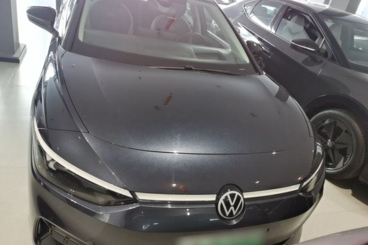 Used Volkswagen ID.7 VIZZION 2024 AIR model Front