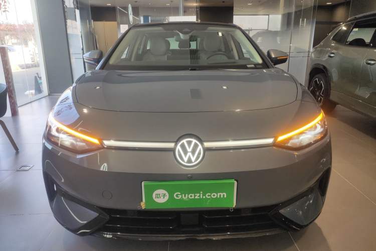 Used Volkswagen ID.7 VIZZION 2024 AIR model Front