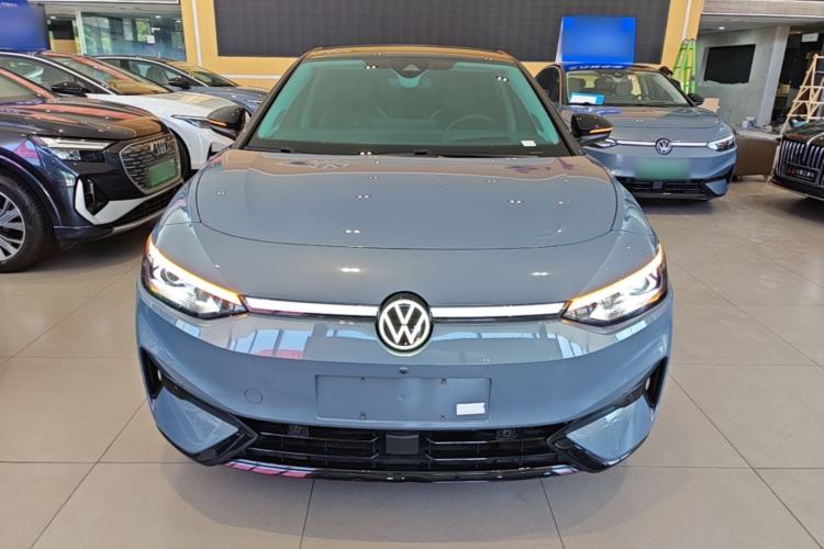 Used Volkswagen ID.7 VIZZION 2024 PRO Model Front