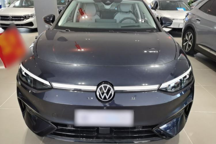 Used Volkswagen ID.7 VIZZION 2024 AIR model Front