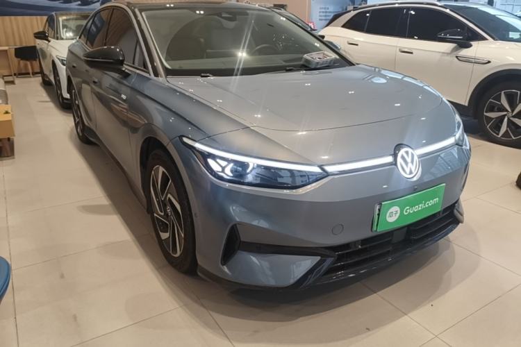 Used Volkswagen ID.7 VIZZION 2024 First Edition Front Right 45 Deg